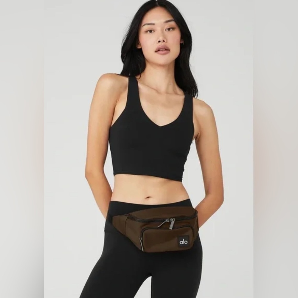 Alo Yoga Explorer Fanny Pack